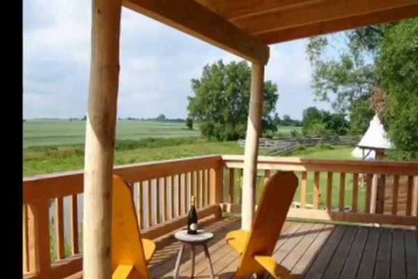 Ahşap balkonun yenilenmesi