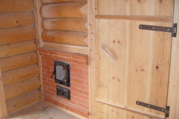 Ahşap kapıların restorasyonu