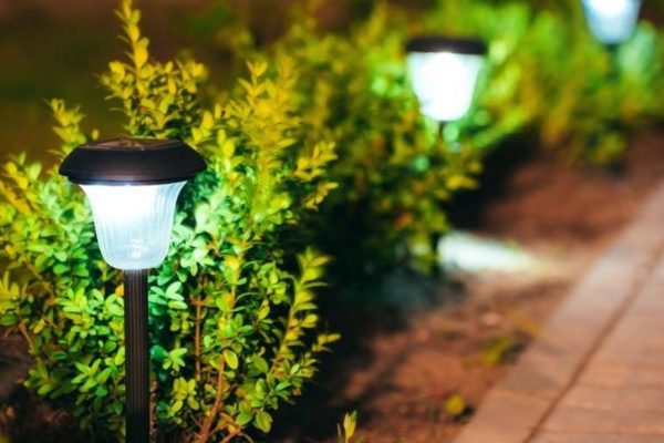 Bahçe aydınlatması